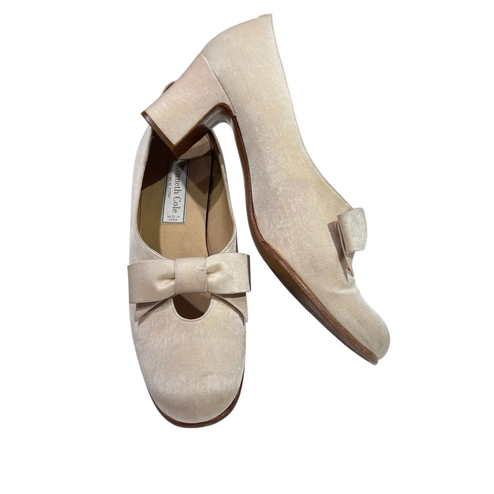 Vintage Kenneth Cole Beige Blush Apricot Satin Bow Pumps Sz 10‎ Coquette Whimsy
